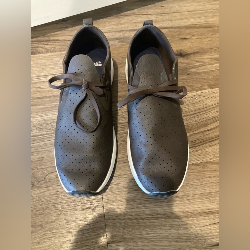 Men’s brown Native shoes size 13 - Picture 2 of 6